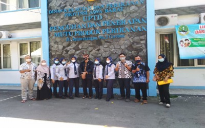 PELAKSANAAN PRAKTEK KERJA INDUSTRI